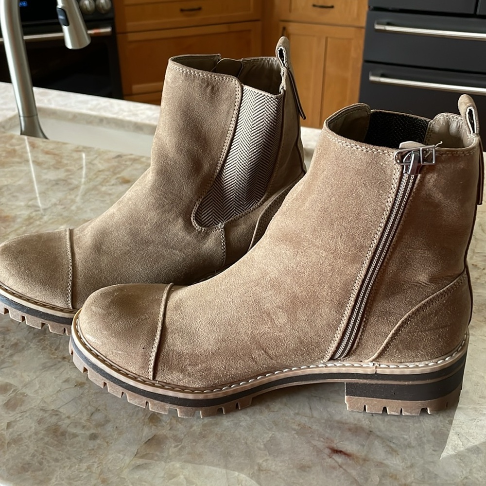 Ankle boots - Picture 3 of 4